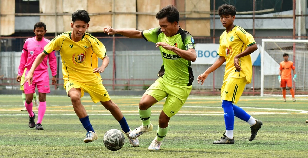 Dua Gol Kilat Sempat Kejutkan Bina Taruna Sebelum Bangkit Lumat Putra Sejati di Liga Jakarta U17